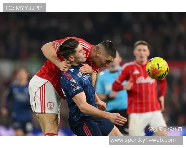 曼联对阵英超中游球队表现失常全胜强队却难敌弱旅
