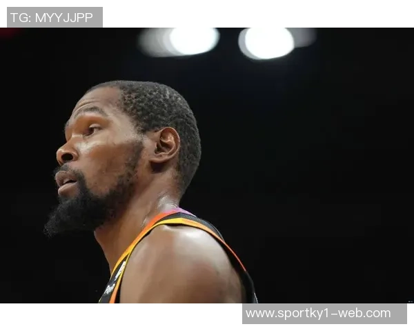 阿里纳斯称若KD在雷霆夺冠将跻身历史前十名球员行列