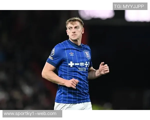 拜仁夏窗关注21岁中锋弗兰塞利诺意甲英超球队也表现出兴趣